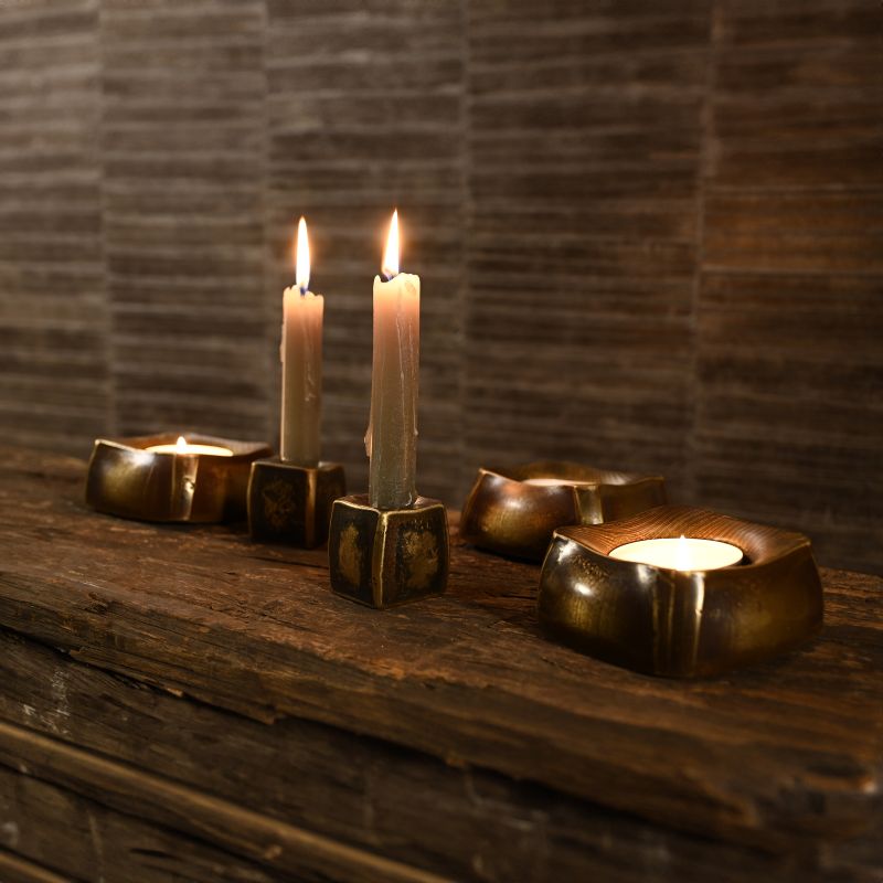 Emperor1670 Candle Holder 100x100