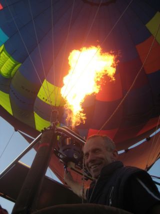 Vermogen brander luchtballon