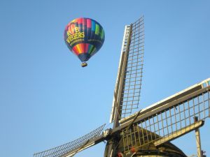 Geld rubber Veroveren balans Balloon flights in the Netherlands - Rob Wiegers Ballonvaarten BV