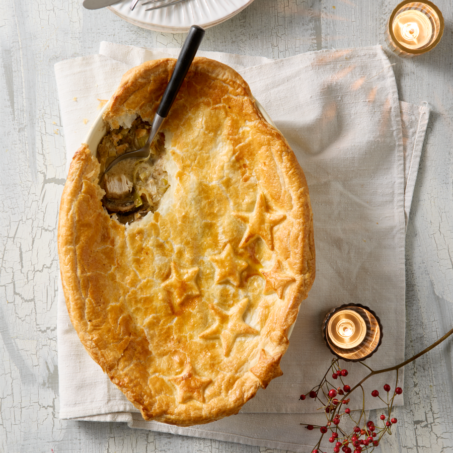 Pastei met romige prei, champignons en kip