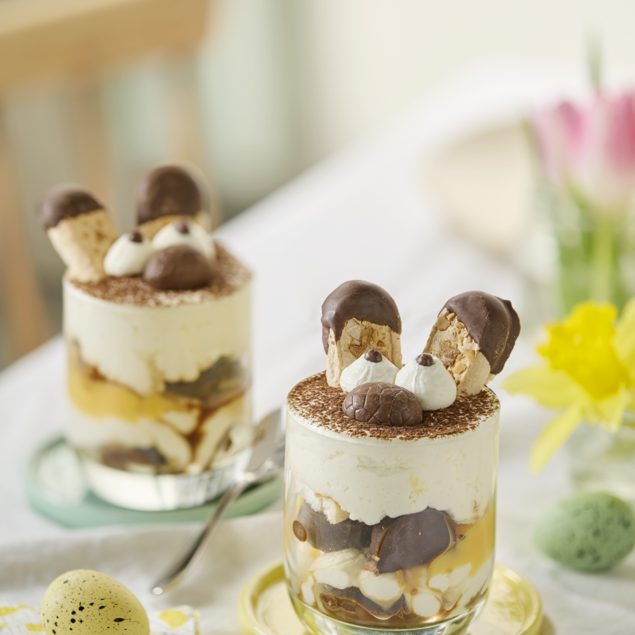 Paashaas tiramisu in glaasjes