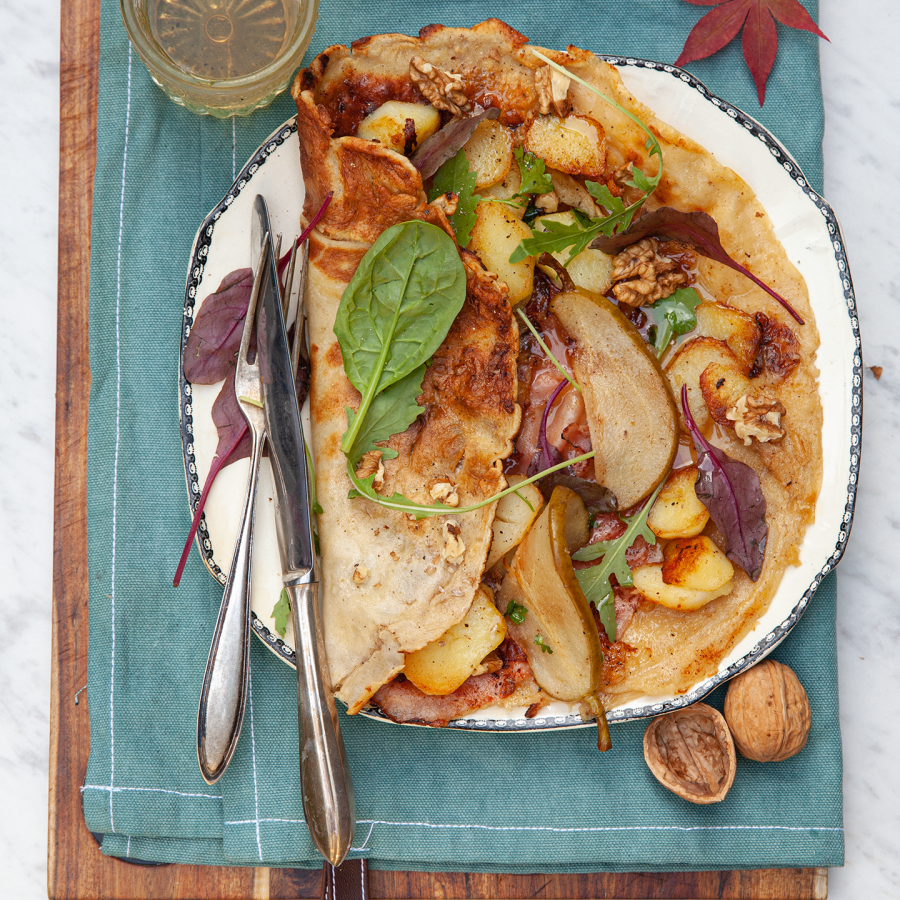 Pannenkoeken met ham, kaas en aardappel