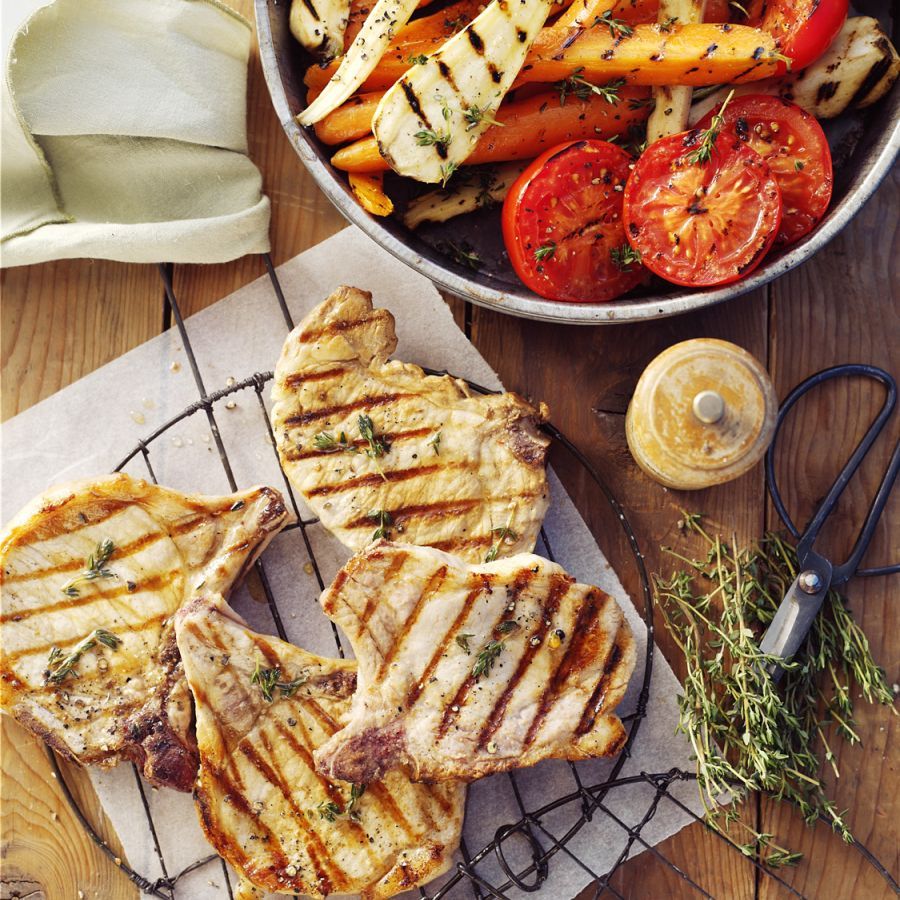 Karbonades met geroosterde wortelen