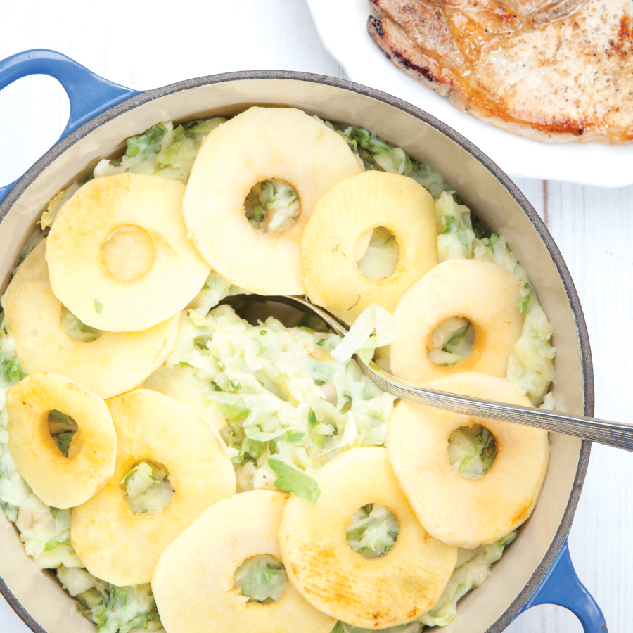 Andijviestamppotje met gebakken appel en haaskarbonade