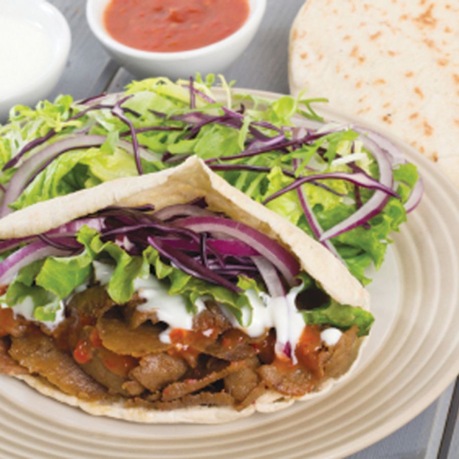 Broodje Shoarma met ijsbergsla en Hollandsedip 