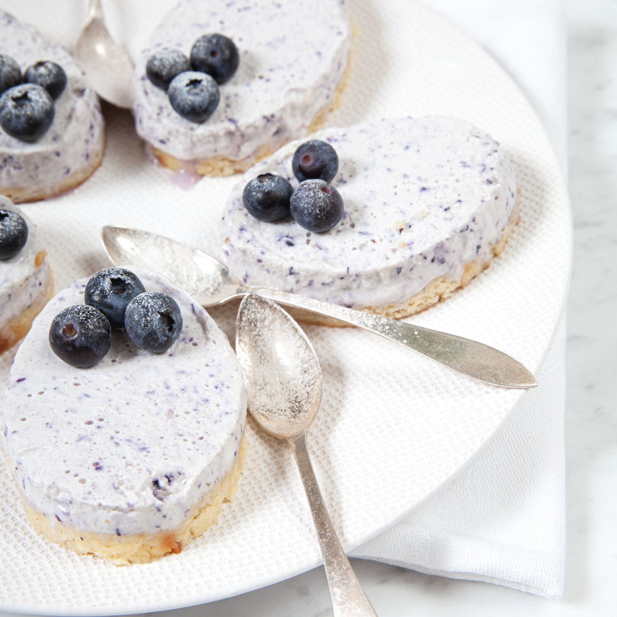 Karnemelkse bosbessen taartjes