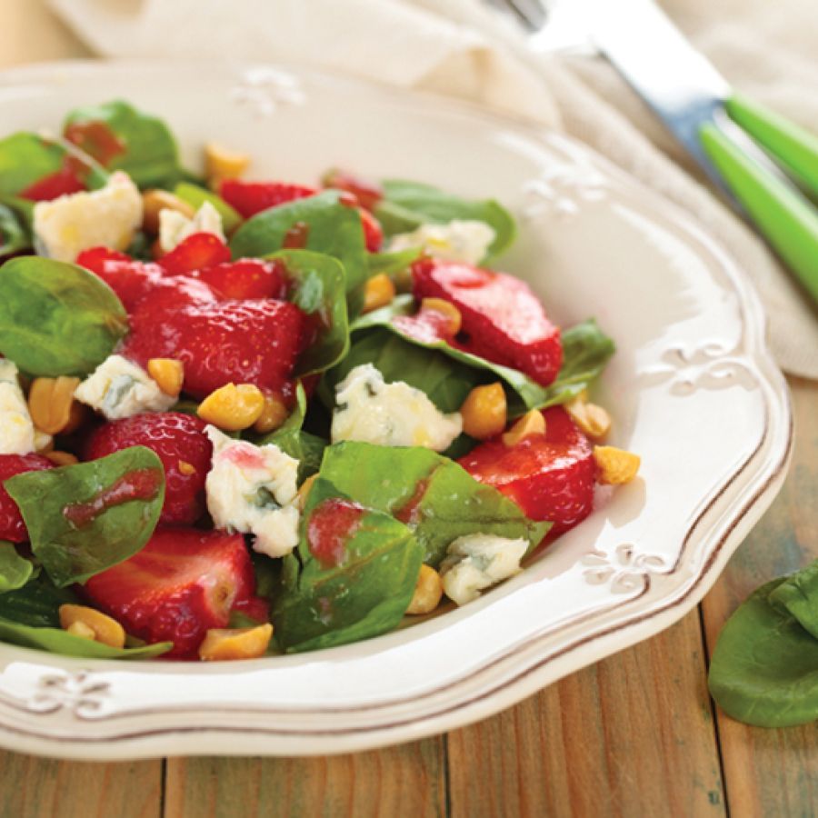 Aardbeien spinazie salade