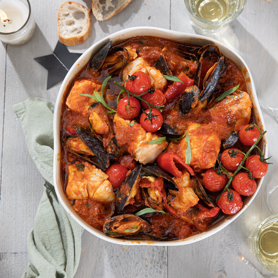 Stoofpotje met mosselen en zalm