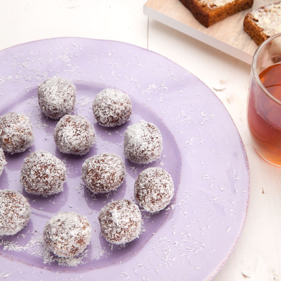 Choco-dadelballen en ontbijtkoek