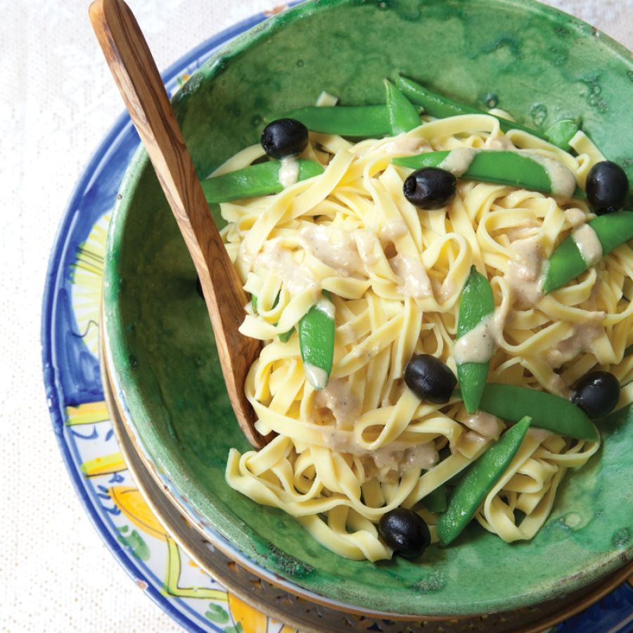 Pasta met sugarsnaps en cashewcrème