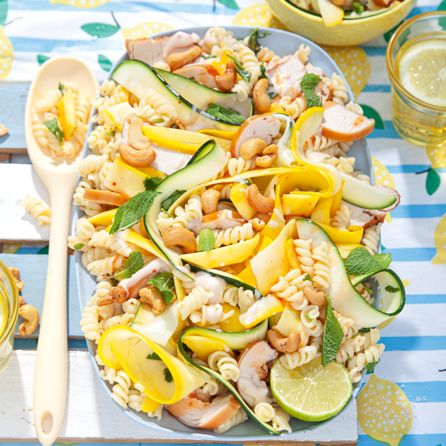 Thaise pastasalade met kip en meloen