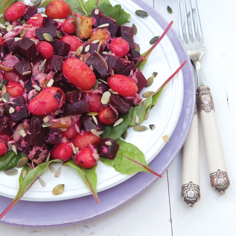 Salade met makreel en rode biet