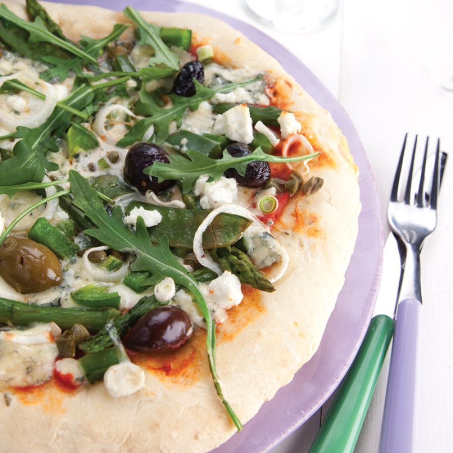 Groene pizza met kaasjes