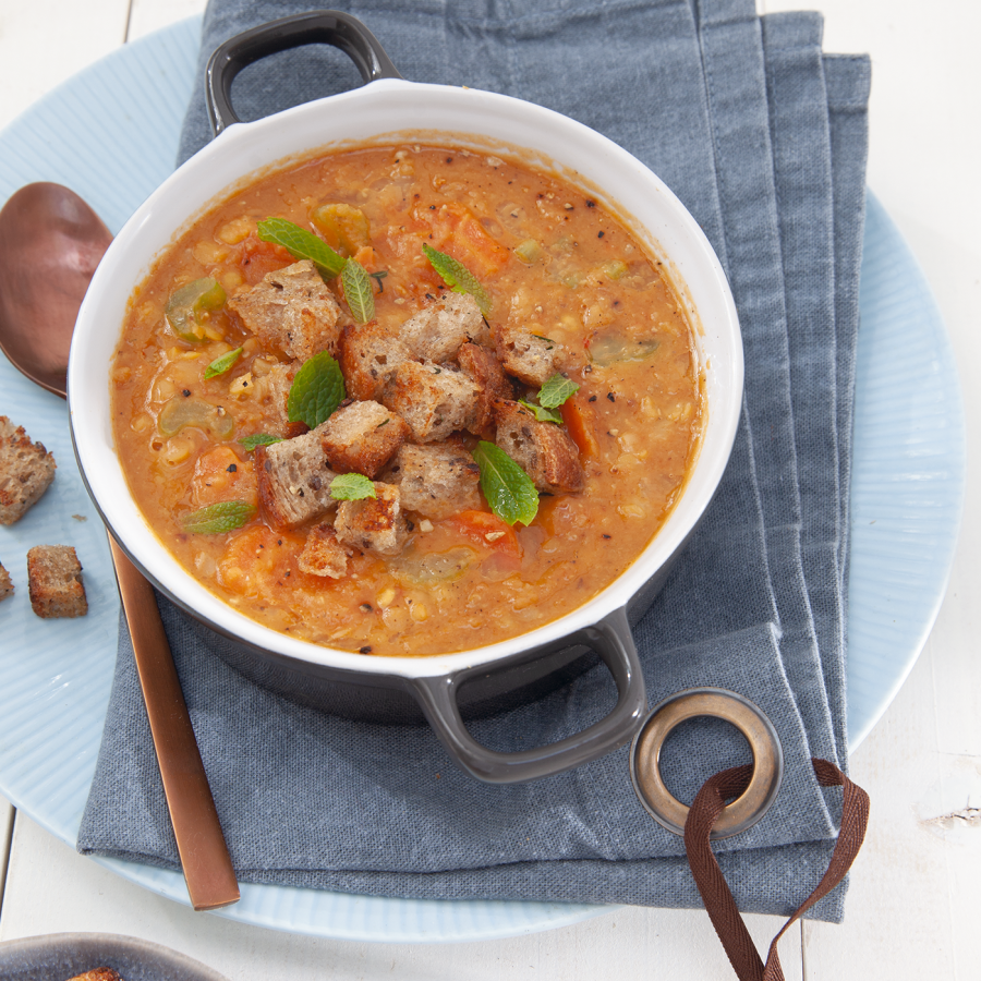 Linzensoep met croutons