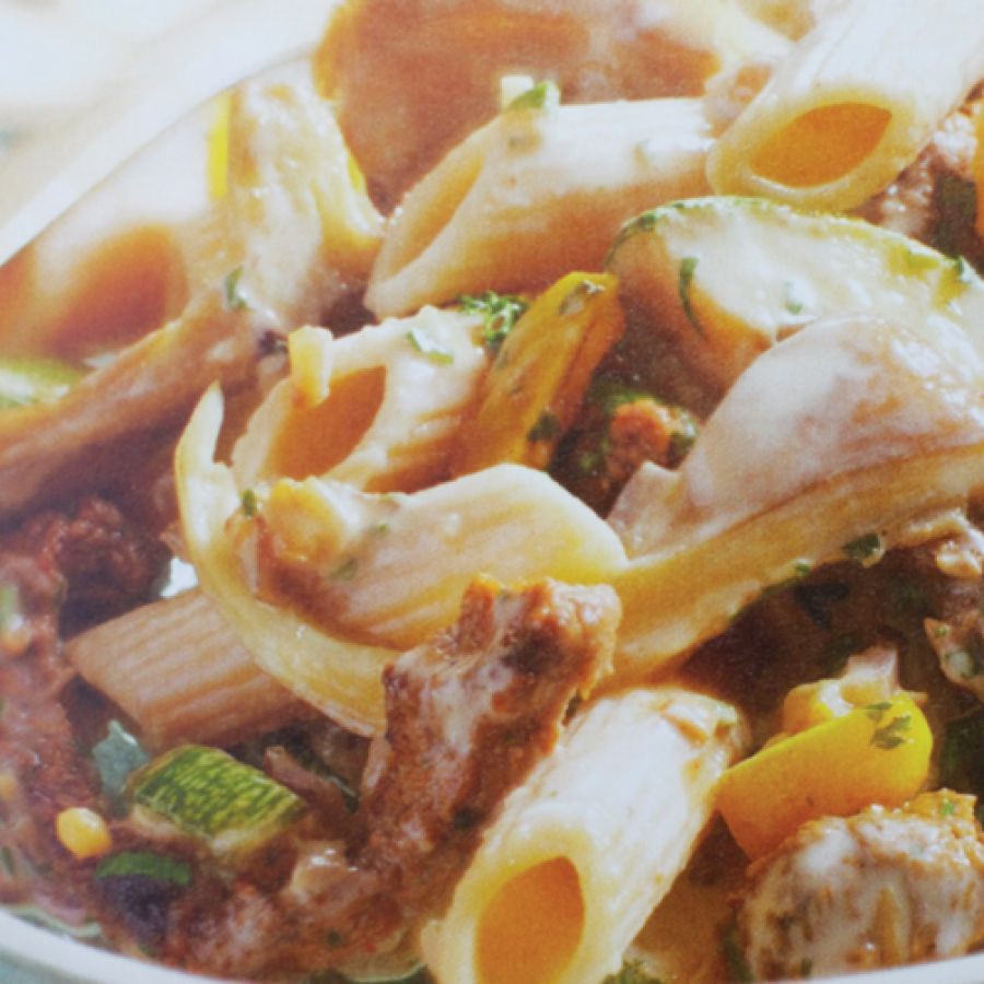 Volkorenpasta met biefstukreepjes