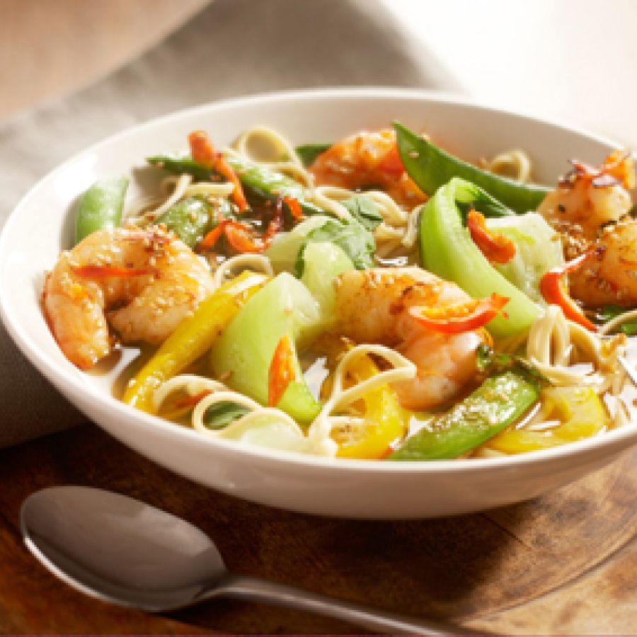 Roergebakken gamba's met paksoi en mie