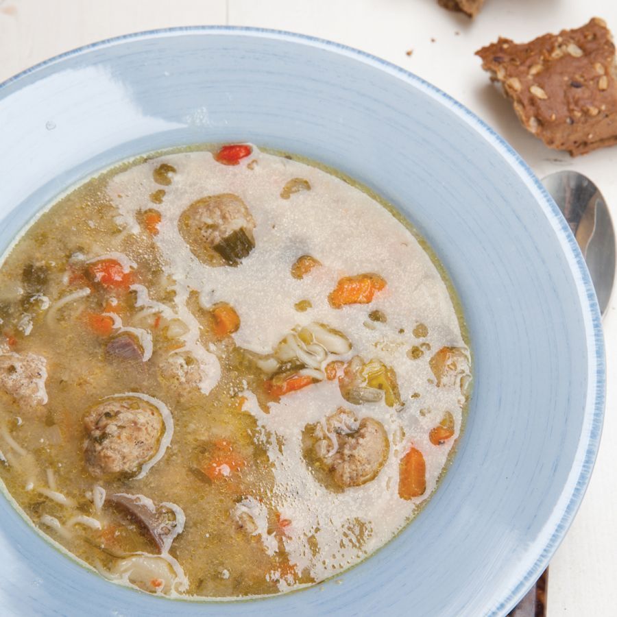 Hollandse groentesoep met ballen