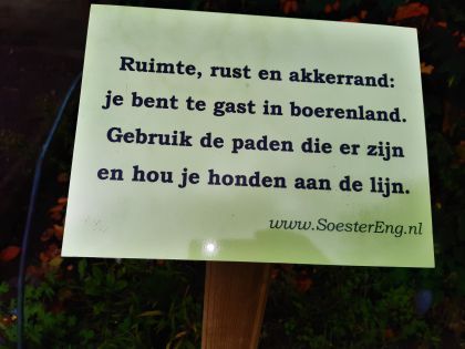 Het verhaal achter de bordjes op de Soester Eng
