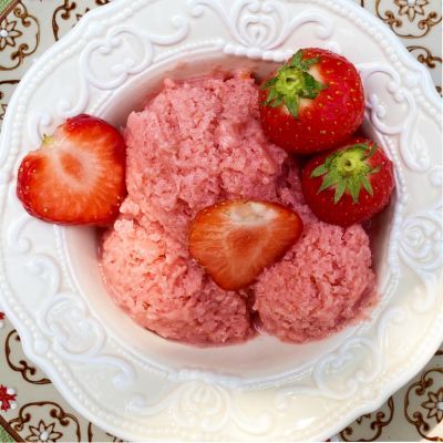Rhubarb-Strawberry 'Ice Cream'