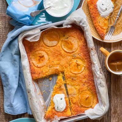 Aprikosen Polentakuchen