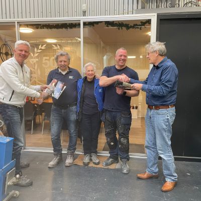 50 jaar Van Zal Camper- en Caravanherstelbedrijf met jubileummagazine