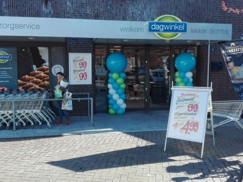 Dagwinkel Beesel opent de deuren