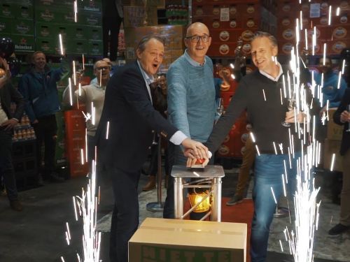 De opening van de online beurs